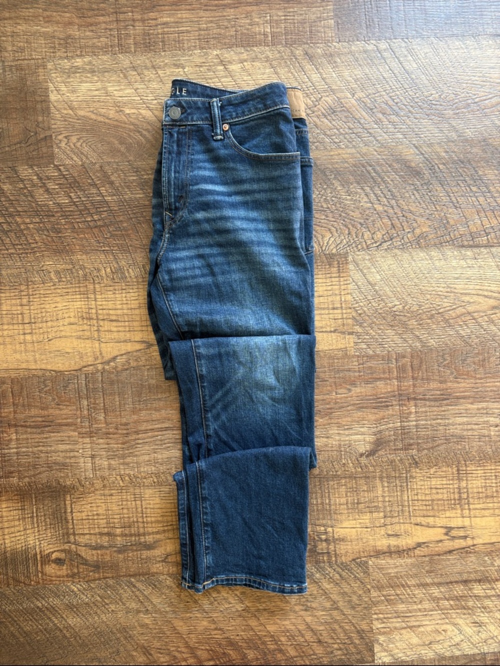 American Eagle Outfitters Men’s Dark Blue Straight Jeans